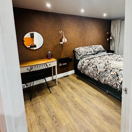 The Hideout - Private Luxury Cabin Near The Sea With Garden Area, Sea Views And Parking Hythe  Exterior foto